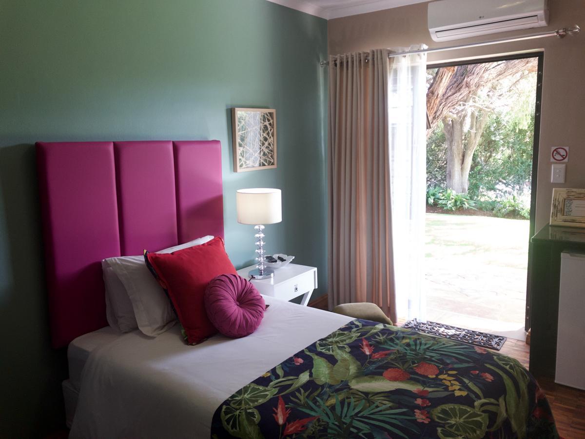 The Hedge Guesthouse Kuruman Eksteriør billede
