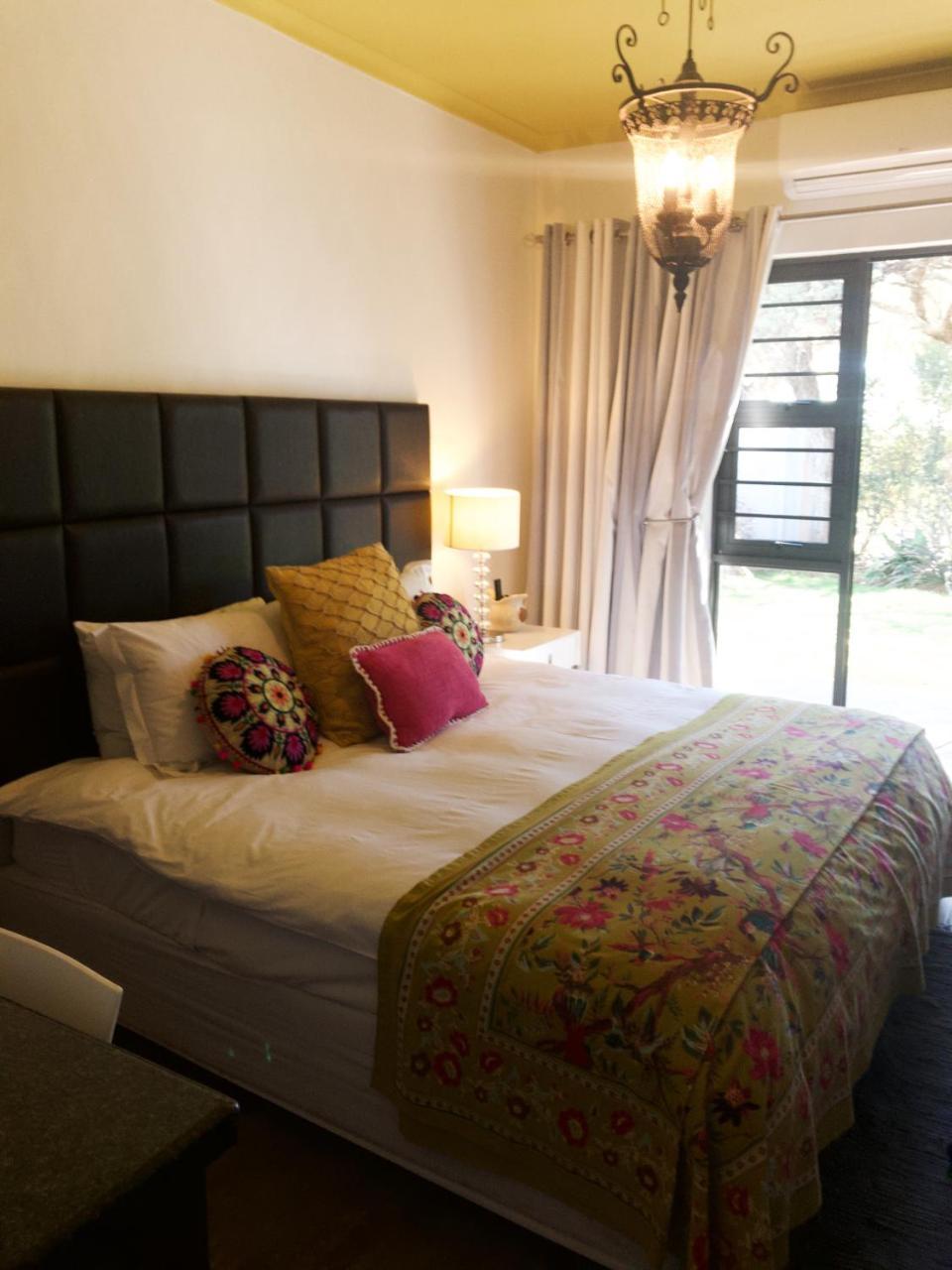 The Hedge Guesthouse Kuruman Eksteriør billede
